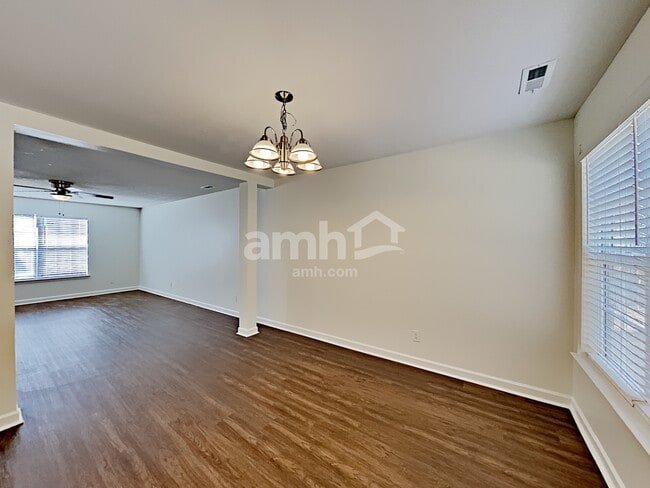 Photo - 900 Crowders Woods Dr