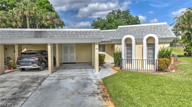 Building Photo - 9 Park Ln Cir