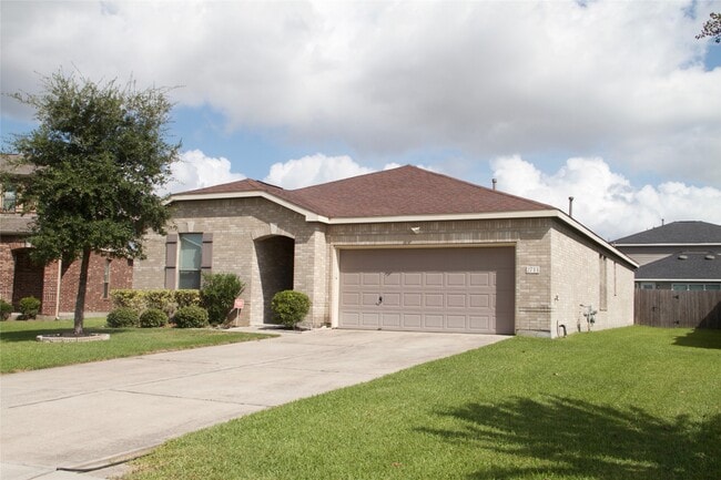 Building Photo - 2711 Cally Ct