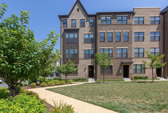 Building Photo - 45083 Cappamore Terrace