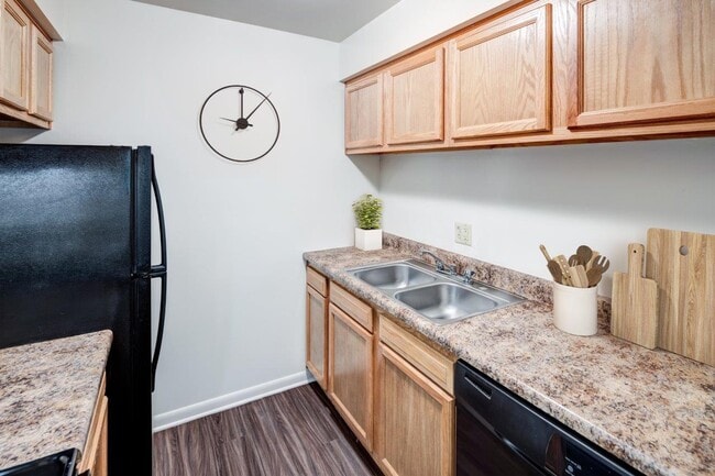Photo - Presidential Arms Apartment Homes