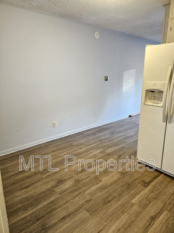 Photo - 1108 Marion St