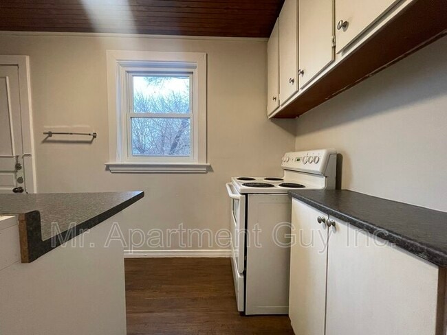 Photo - 12 Carrick Ave Unit 2