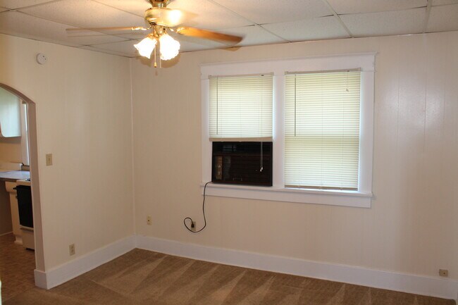 Photo - 1204 S Still St