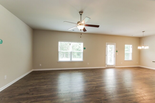 Photo - 1147 Rankin Oaks St