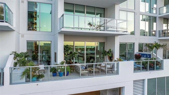 Photo - 301 QUAY Cmn Unidad 503