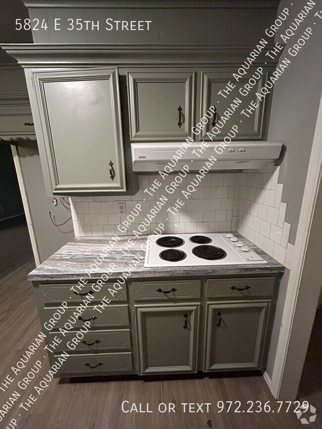 Building Photo - 5824 E 35th St Rental
