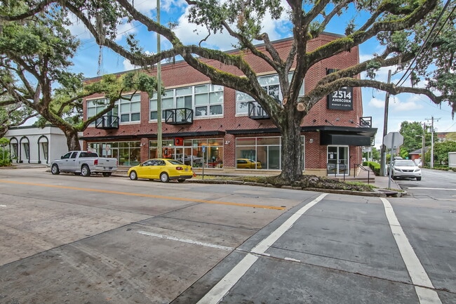 Photo - 2514 Abercorn St