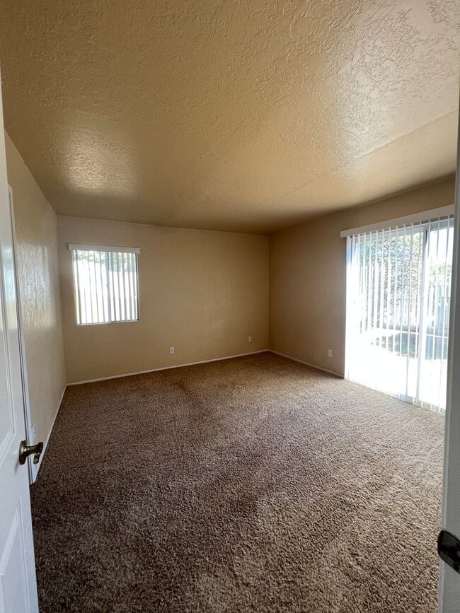 Photo - 3 bed, 3 bath single family home