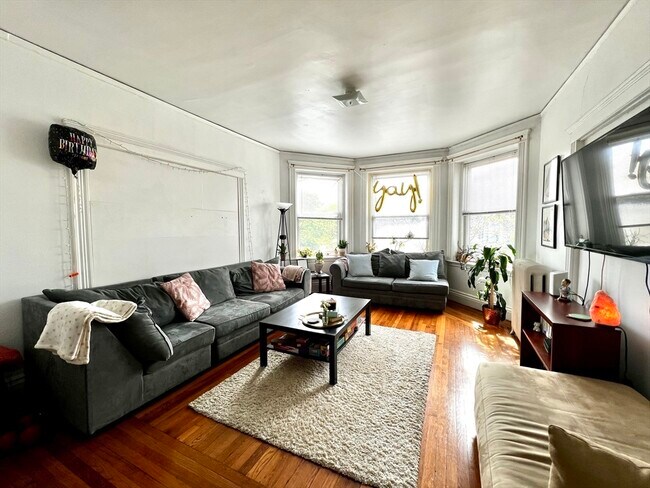 Photo - 144 Coolidge St Unit 3