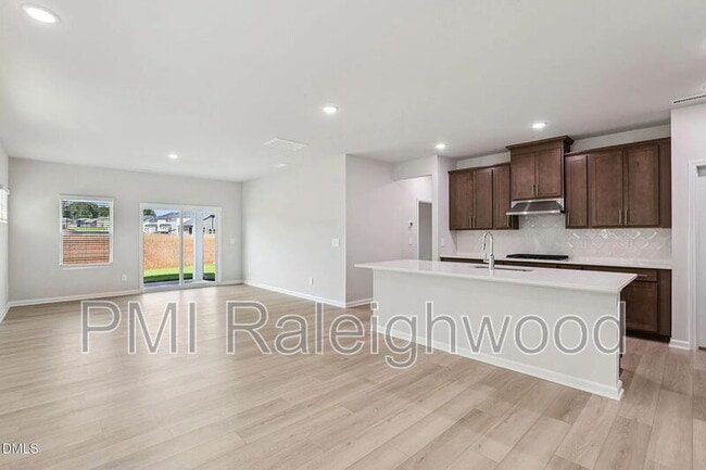 Photo - 912 Grand Mesa Dr