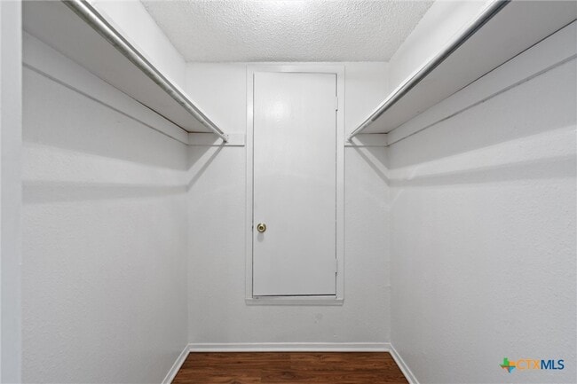 Photo - 205 Craddock Ave Unit D2