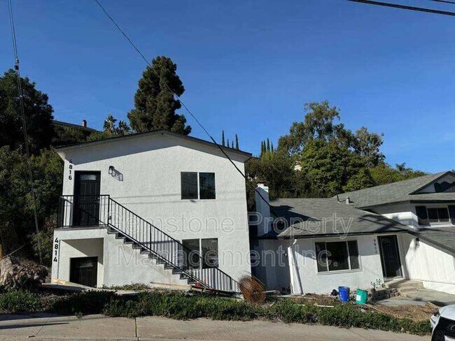 Photo - 4816 54th St