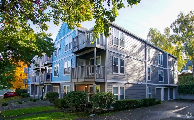 Building Photo - Lair Hill: Great 2 Bed 2 Bath with DW, W/D... Unit 235-03 Rental
