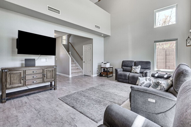 3043 E Fremont Rd Unit SI ID1546371P