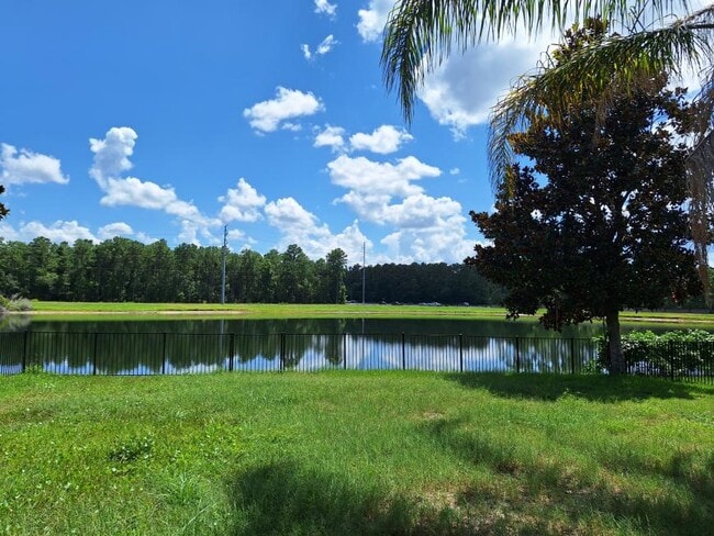 Photo - 5 bedroom in Jacksonville FL 32258