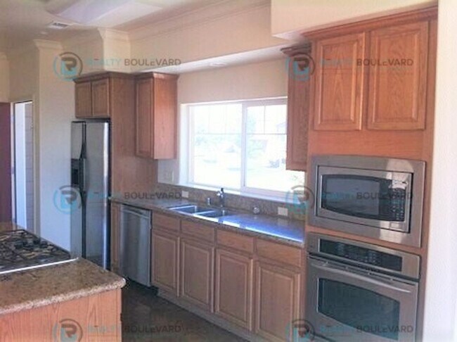 Photo - Stunning 3-Bedroom Townhome with Panoramic City Views, Upgraded Kitchen & Spacious Living in Nort...