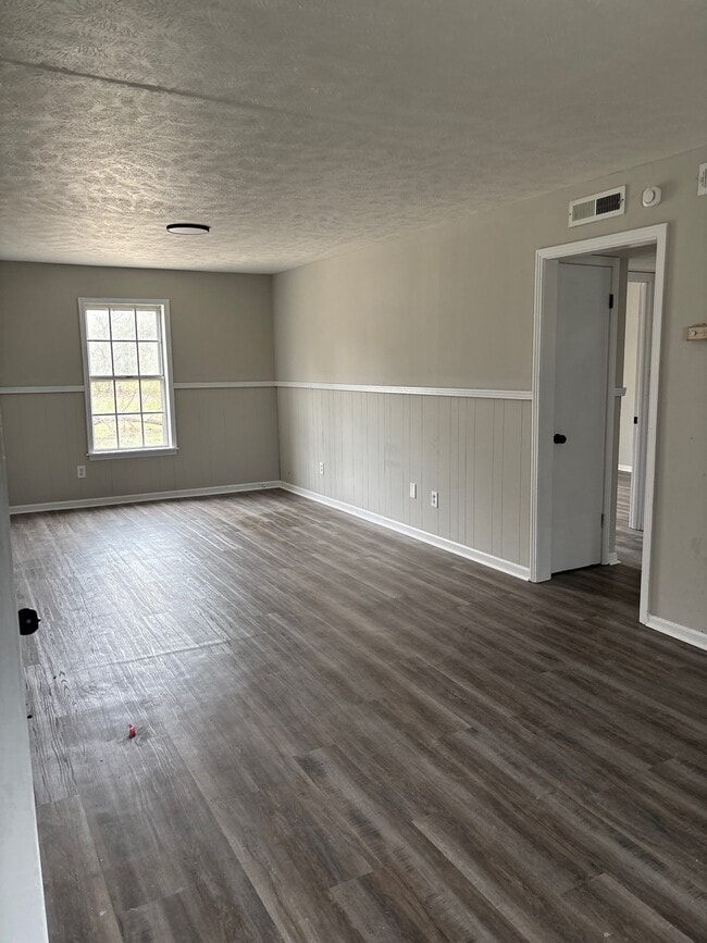 Photo - 48 W Cooper St