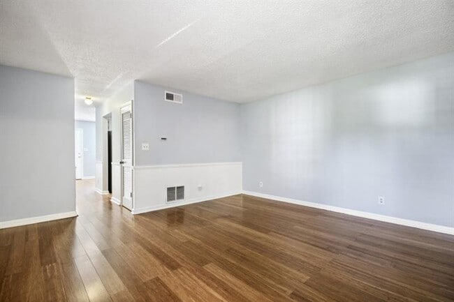 Photo - 536 Granite Ridge Pl