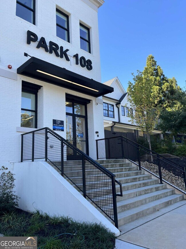 Building Photo - 108 Park Pl Unit 311