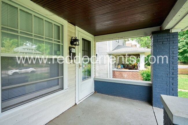 Photo - 4704 N College Ave