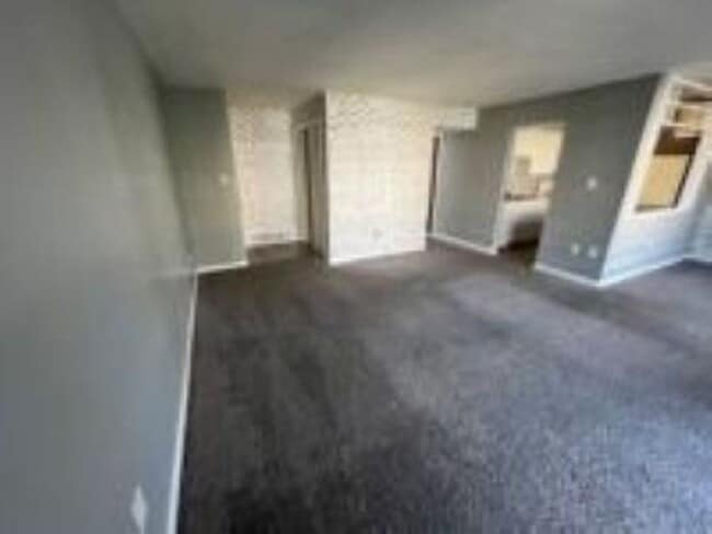 Photo - 522 Wilson Bridge Dr Unidad B1