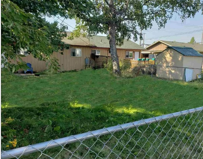 Photo - 1324 Pine St