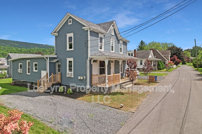 Photo - 14210 Temple St