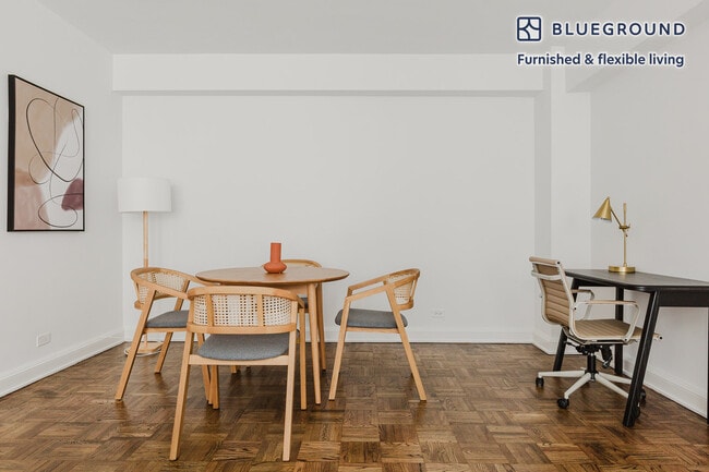 Photo - 136 E 55th St Unidad FL4-ID1618