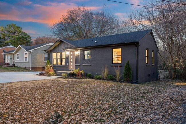 Photo - 603 N 5th St