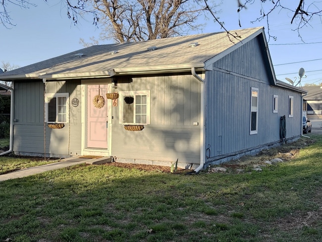 Photo - 590 N 9th E House
