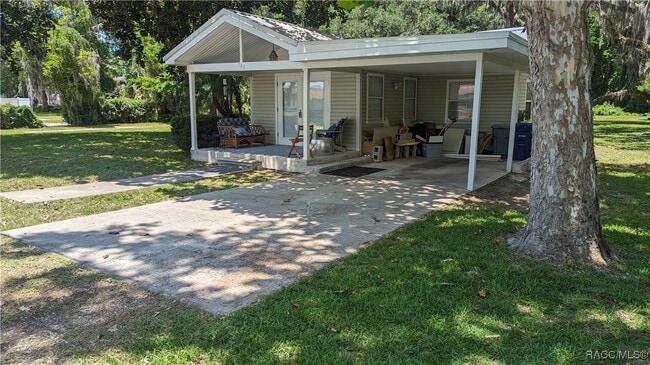 Photo - 704 NE 2nd Ave