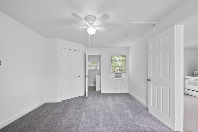 Photo - 806 E Emily Ave Unit 6