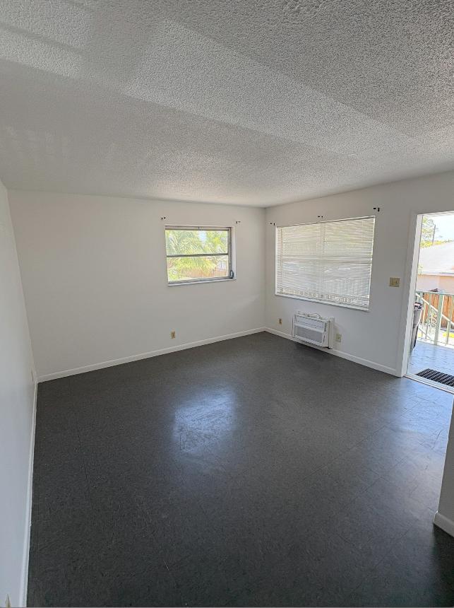 Photo - 1406 Barton Rd