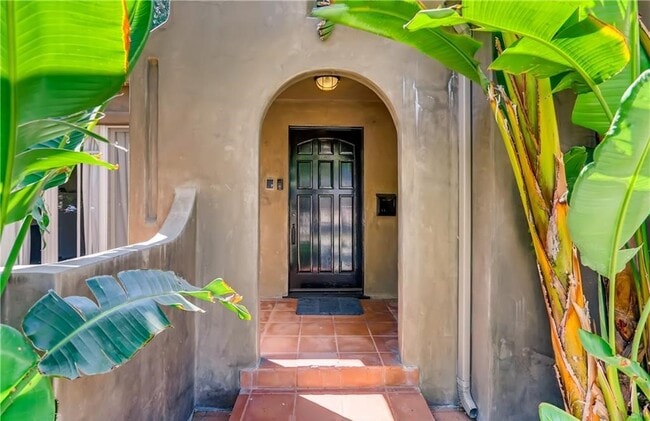 Photo - 4277 Kraft Ave