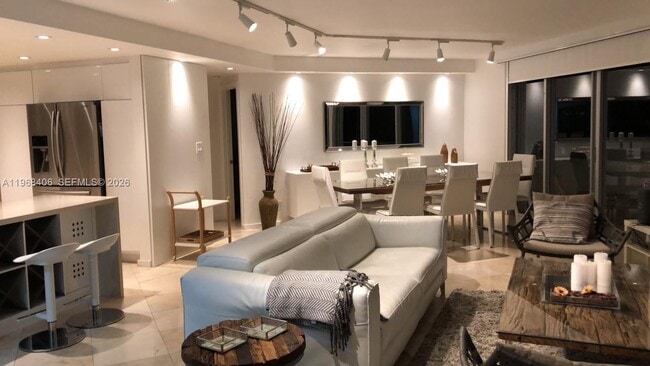 Photo - 5151 Collins Ave Unit 532