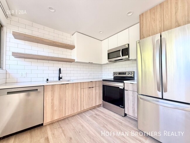 Photo - 11600 Rochester Ave Unidad 5