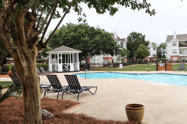 Building Photo - The Preserve Apartments