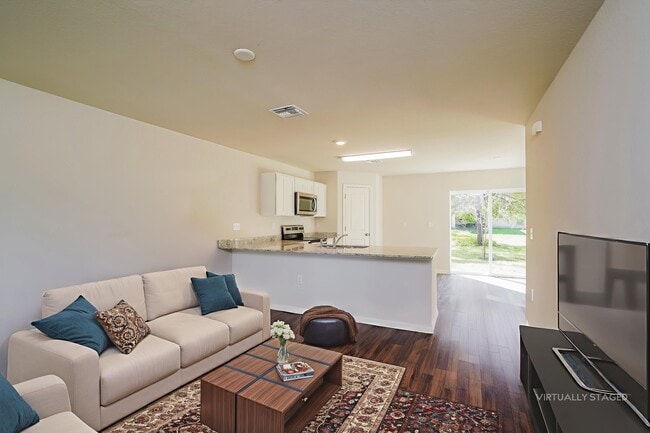 Photo - 3417 63rd St W