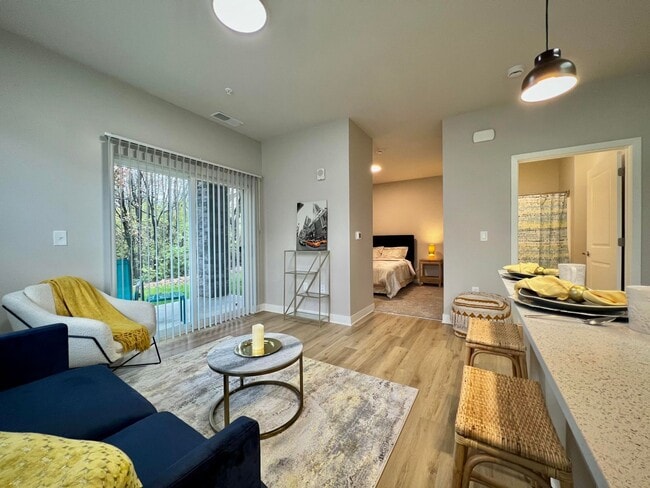 Photo - Waters Edge Apartments Bloomington