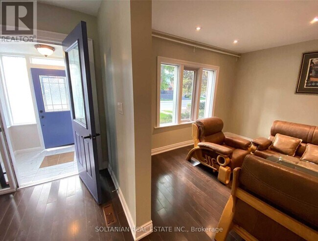 Photo - 137 Colin Ave