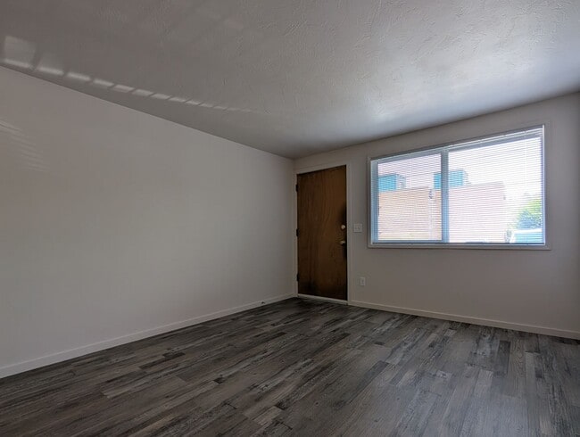 Photo - 235 E 2nd Ave