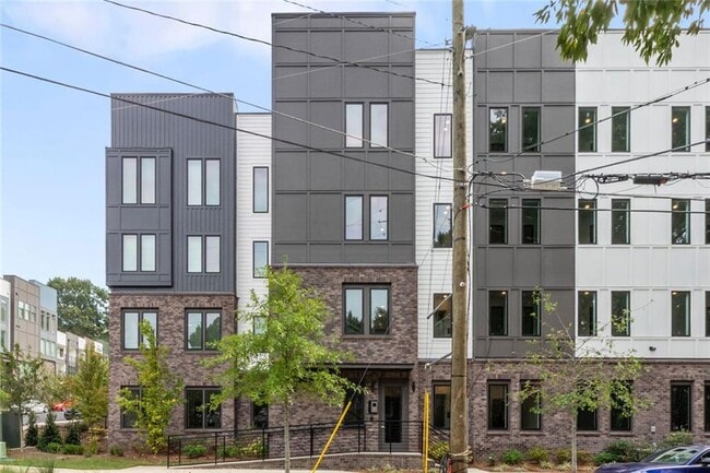 Building Photo - 383 Grant Cir SE Unit 1612