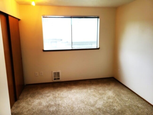 Photo - 14009 32nd Ave NE Unit 101