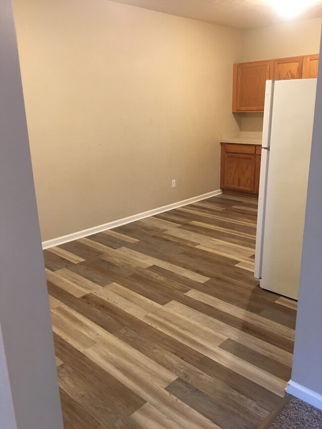 Photo - 415 Main St Unit C