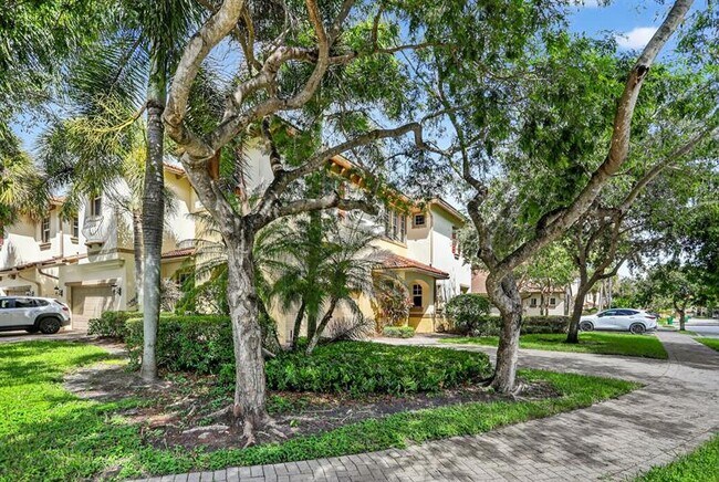 Photo - 6012 NW 116th Dr