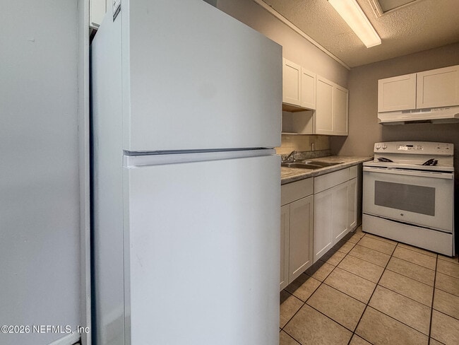 Photo - 1124 Woodruff Ave