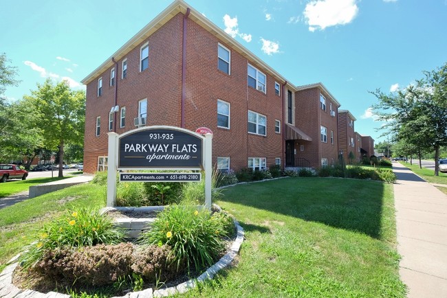 Parkway Flats - Parkway Flats Apartments