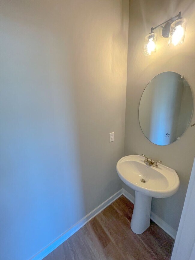 Photo - Adorable Single Family Townhome