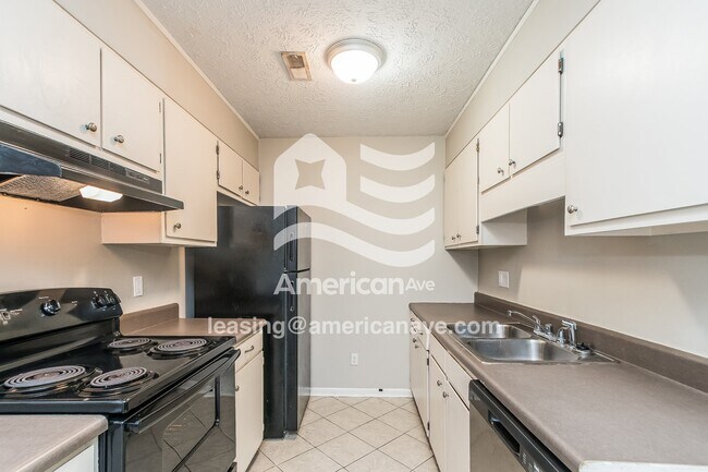 Photo - 3536 Torbay Dr